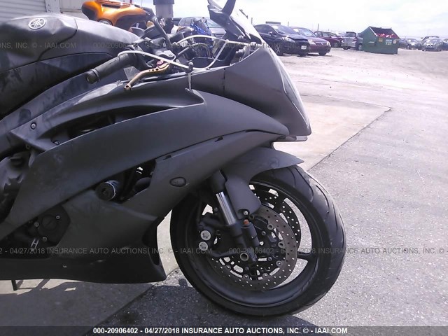 JYARJ16E7GA034806 - 2016 YAMAHA YZFR6 GRAY photo 5