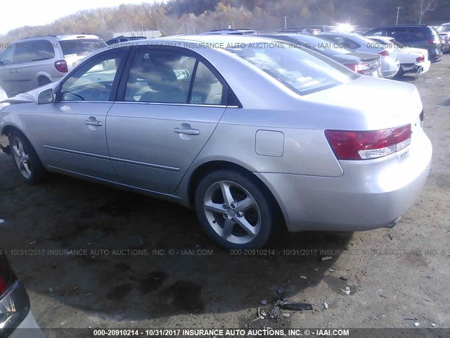 5NPEU46F27H181032 - 2007 HYUNDAI SONATA SE/LIMITED SILVER photo 3