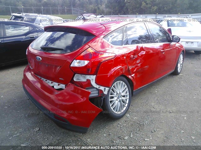 1FAHP3M25CL339311 - 2012 FORD FOCUS SEL RED photo 6