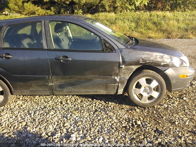 1FAHP37N37W129588 - 2007 FORD FOCUS ZX5/S/SE/SES GRAY photo 6