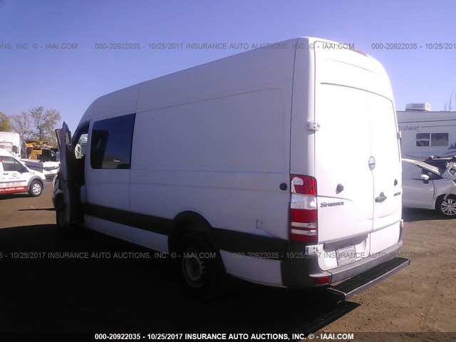 WDRPE8CC0B5518779 - 2011 FREIGHTLINER Sprinter 2500 WHITE photo 4