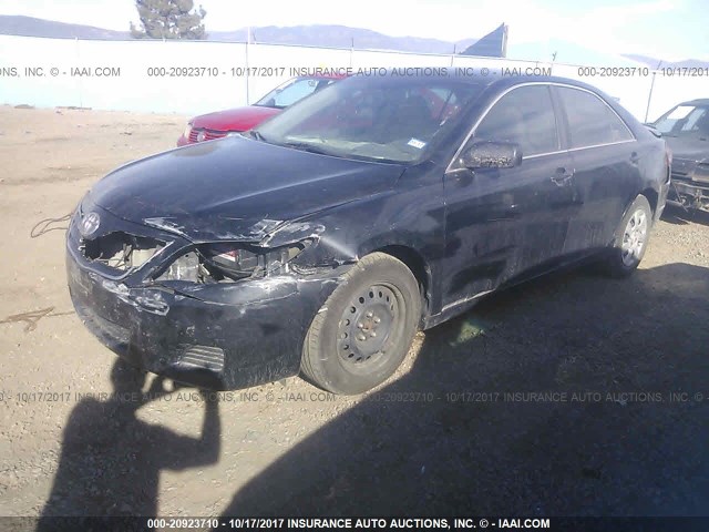 4T1BF3EK9BU729673 - 2011 TOYOTA CAMRY SE/LE/XLE BLACK photo 2