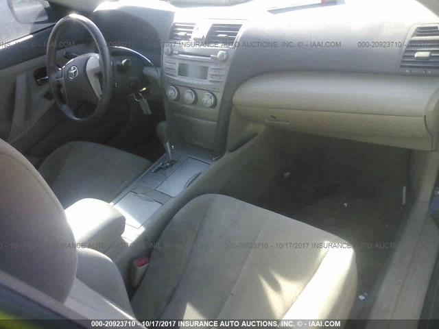 4T1BF3EK9BU729673 - 2011 TOYOTA CAMRY SE/LE/XLE BLACK photo 5