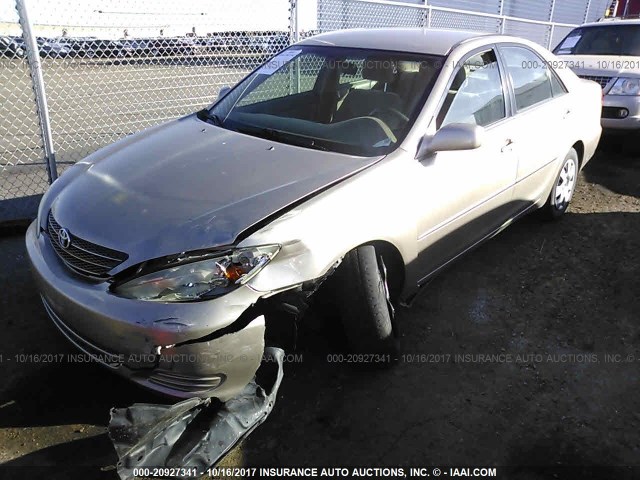 4T1BE32KX4U832904 - 2004 TOYOTA CAMRY LE/XLE/SE 棕色 照片 2