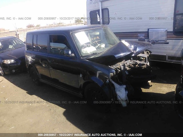JTLKT324154022577 - 2005 TOYOTA SCION XB BLUE photo 1