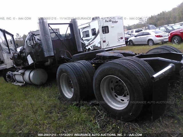 1FUJA6AV55LN38366 - 2005 FREIGHTLINER CONVENTIONAL COLUMBIA BLACK photo 3