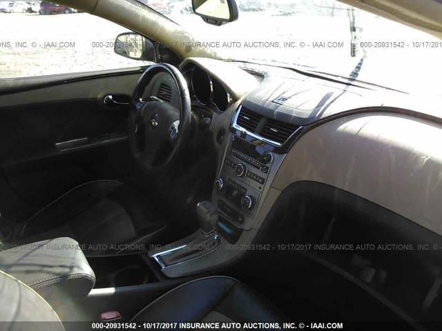 1G1ZK57769F135200 - 2009 CHEVROLET MALIBU LTZ 蓝色 照片 5