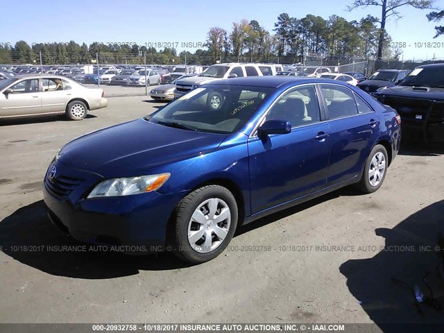 4T1BE46K67U105019 - 2007 TOYOTA CAMRY NEW GENERAT CE/LE/XLE/SE BLUE photo 2
