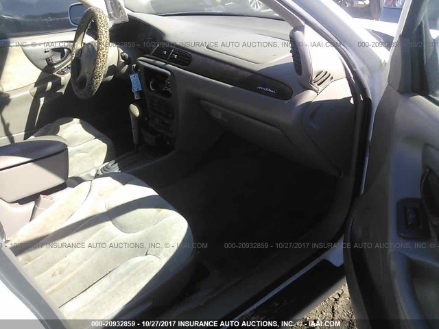 1G1NE52M0WY167370 - 1998 CHEVROLET MALIBU LS 白色 照片 5