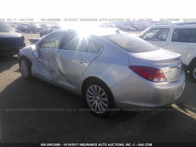 W04GP5EC7B1140208 - 2011 BUICK REGAL CXL SILVER photo 3