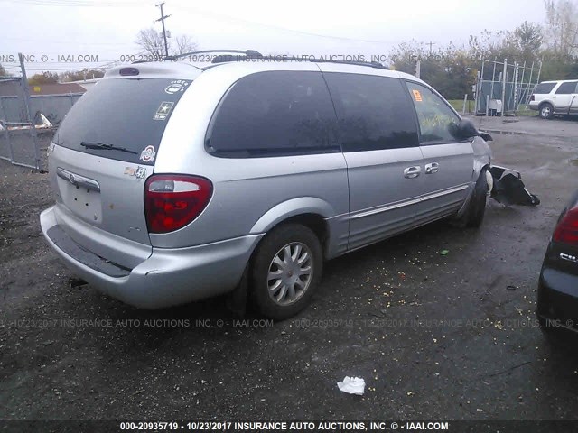 2C4GP54L12R502469 - 2002 CHRYSLER TOWN & COUNTRY LXI SILVER photo 4