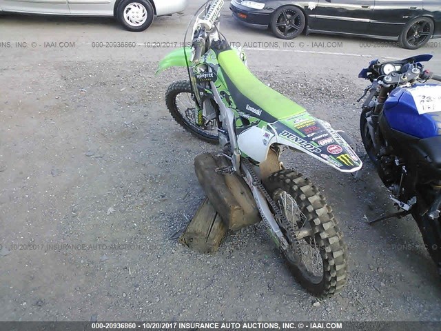 JKAKXGFC8FA031962 - 2015 KAWASAKI KX450 F GREEN photo 3