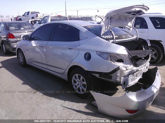 KMHCT4AE2DU469266 - 2013 HYUNDAI ACCENT GLS/GS SILVER photo 3