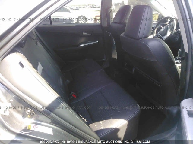 4T1BF1FKXCU009139 - 2012 TOYOTA CAMRY SE/LE/XLE ნაცრისფერი ფოტო 8