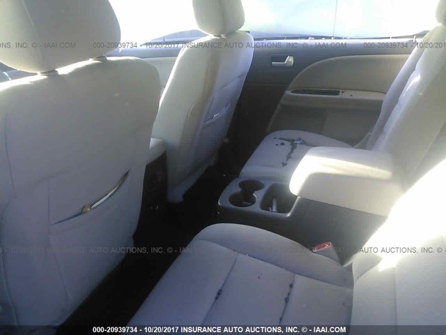 1FMDK05W98GA05723 - 2008 FORD TAURUS X SEL GRAY photo 8