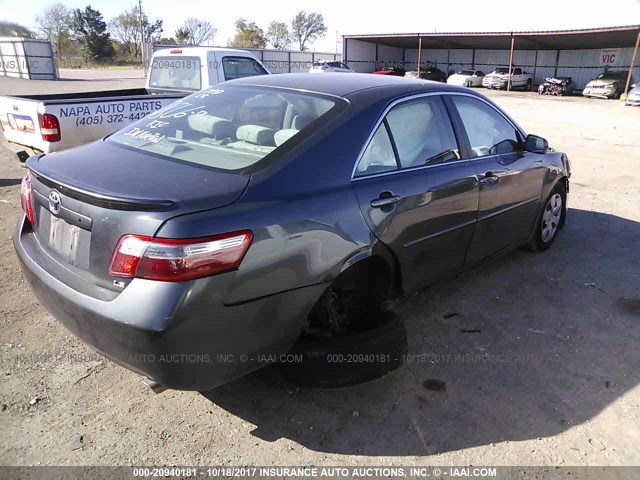 4T1BK46K17U051086 - 2007 TOYOTA CAMRY NEW GENERAT LE/XLE/SE SILVER photo 4