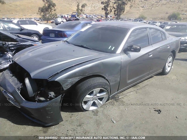 2C3CDXBGXCH109428 - 2012 DODGE CHARGER SE GRAY photo 2