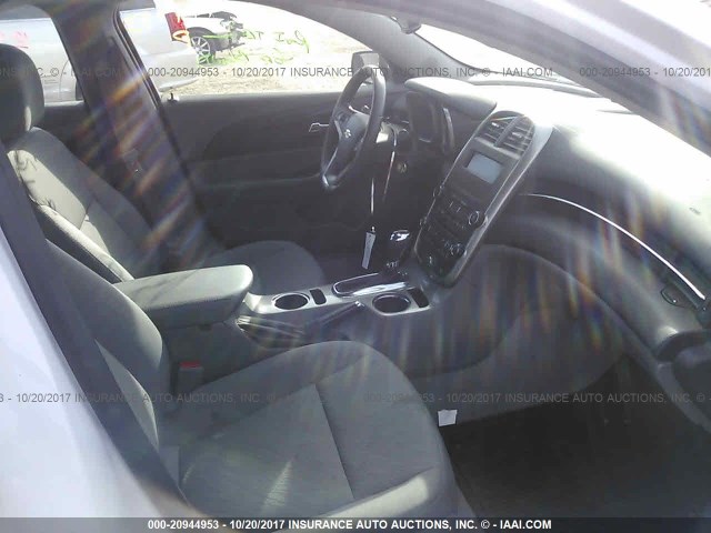 1G11A5SL9EF222250 - 2014 CHEVROLET MALIBU LS 白色 照片 5