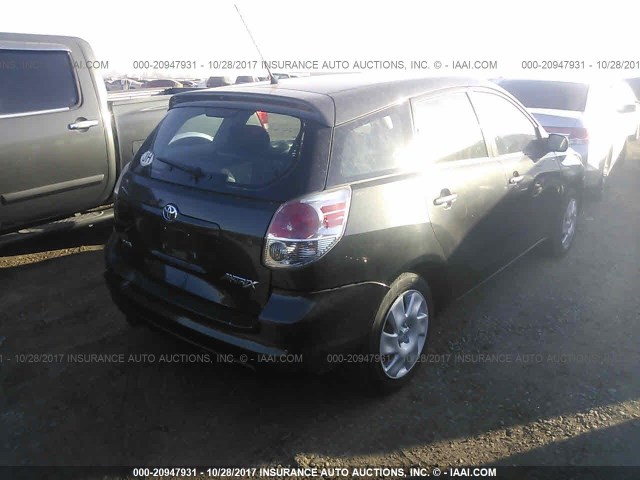 2T1KR32E85C321869 - 2005 TOYOTA COROLLA MATRIX XR BLACK photo 4