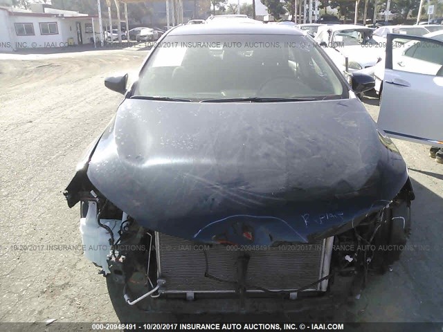 4T1BF1FK8HU733242 - 2017 TOYOTA CAMRY LE/XLE/SE/XSE BLACK photo 6