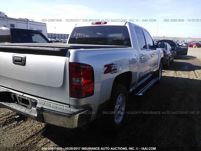 3GCRKSE33AG193676 - 2010 CHEVROLET SILVERADO K1500 LT SILVER photo 4