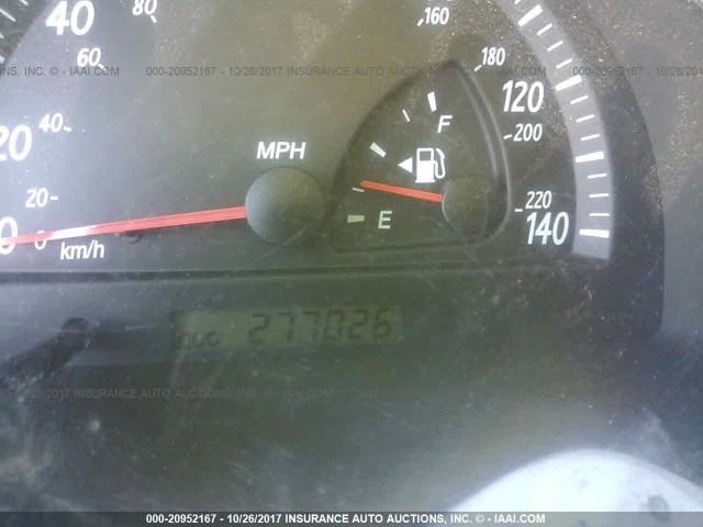 JTDBE30K720135430 - 2002 TOYOTA CAMRY LE/XLE/SE SILVER photo 7