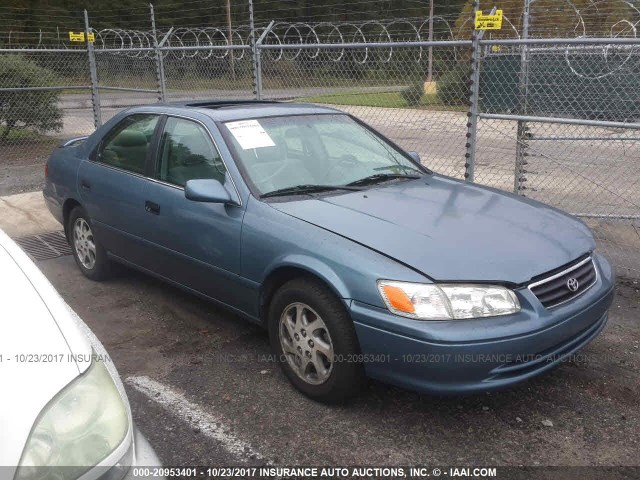 4T1BG22K4YU982050 - 2000 TOYOTA CAMRY CE/LE/XLE 蓝色 照片 1