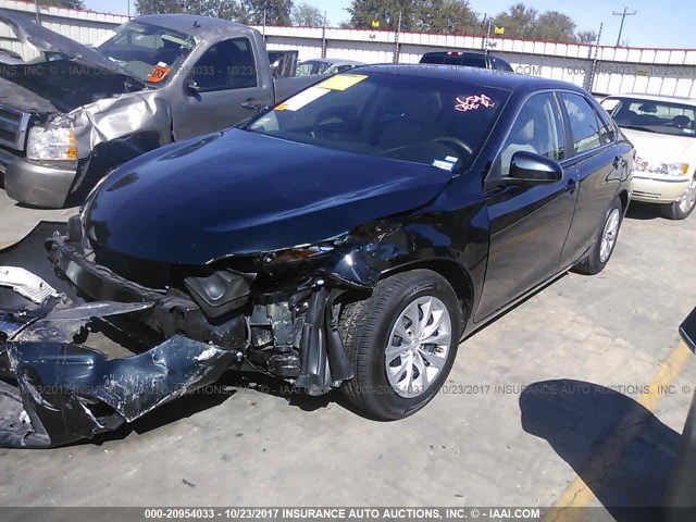 4T4BF1FK2GR560628 - 2016 TOYOTA CAMRY LE/XLE/SE/XSE ლურჯი ფოტო 2