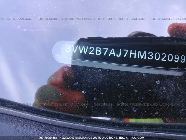 3VW2B7AJ7HM302099 - 2017 VOLKSWAGEN JETTA S 白色 照片 9