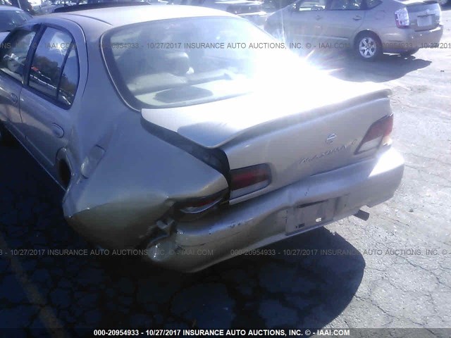 JN1CA21A0XT705504 - 1999 NISSAN MAXIMA GLE/GXE/SE GOLD photo 6