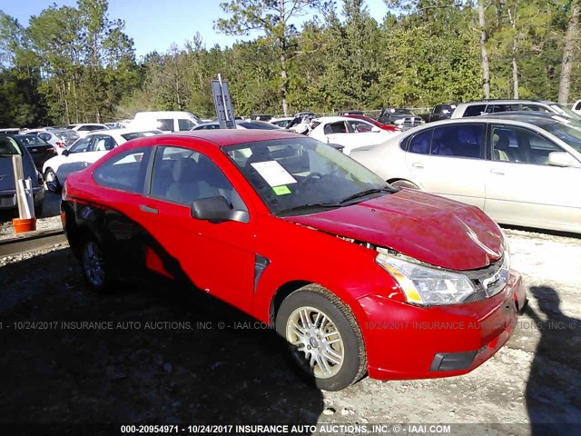 1FAHP33N18W280601 - 2008 FORD FOCUS SE/SEL/SES RED photo 1