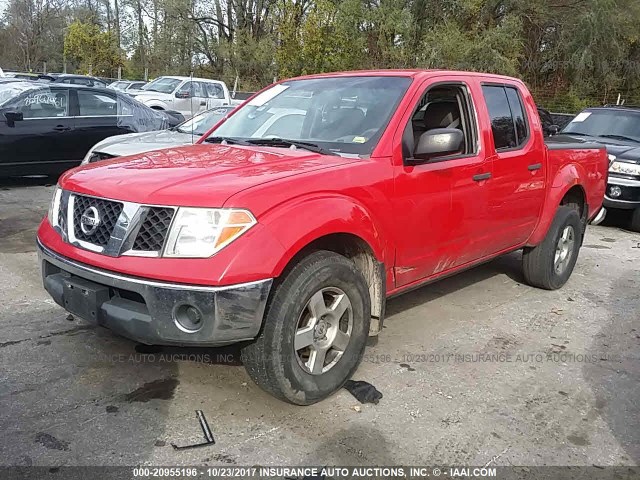 1N6AD07W85C437847 - 2005 NISSAN FRONTIER CREW CAB LE/SE/OFF ROAD RED photo 2