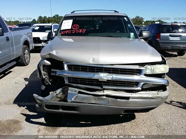 1GNEC13Z84R145938 - 2004 CHEVROLET TAHOE C1500 GRAY photo 6