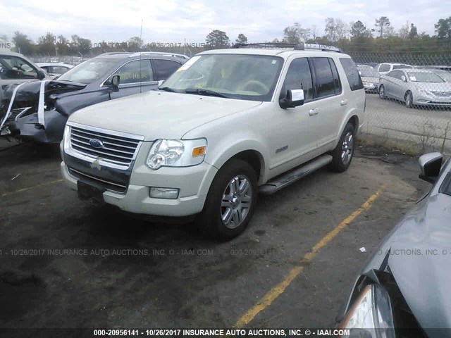 1FMEU65826UA87571 - 2006 FORD EXPLORER LIMITED Ақ фото 2