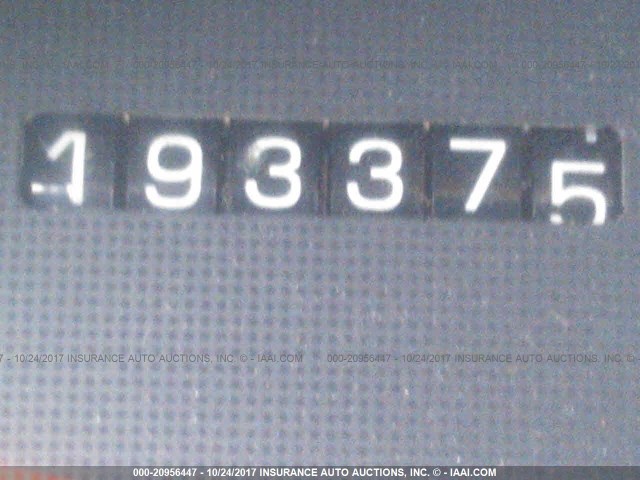 1GMDU06E9WD272553 - 1998 PONTIAC TRANS SPORT  WHITE photo 7