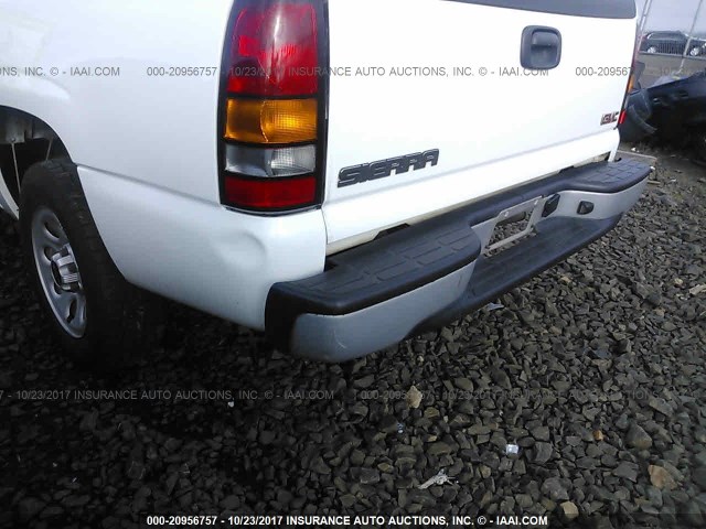 1GTEC14X87Z189061 - 2007 GMC NEW SIERRA C1500 WHITE photo 6