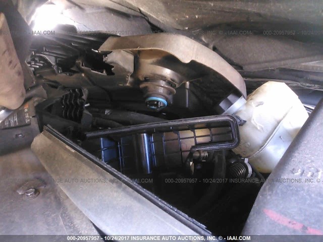 1G1ZC5E06CF212187 - 2012 CHEVROLET MALIBU 1LT 银色 照片 10