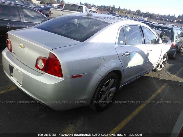 1G1ZC5E06CF212187 - 2012 CHEVROLET MALIBU 1LT 银色 照片 4