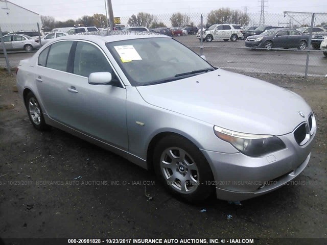 WBANA53514B848841 - 2004 BMW 525 I 银色 照片 1