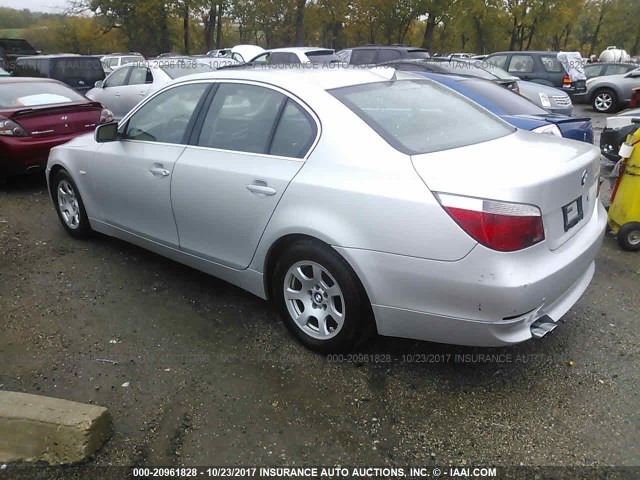 WBANA53514B848841 - 2004 BMW 525 I 银色 照片 3
