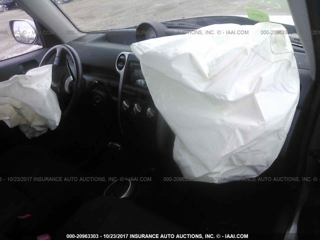 JTLKT324764056475 - 2006 TOYOTA SCION XB ნაცრისფერი ფოტო 5