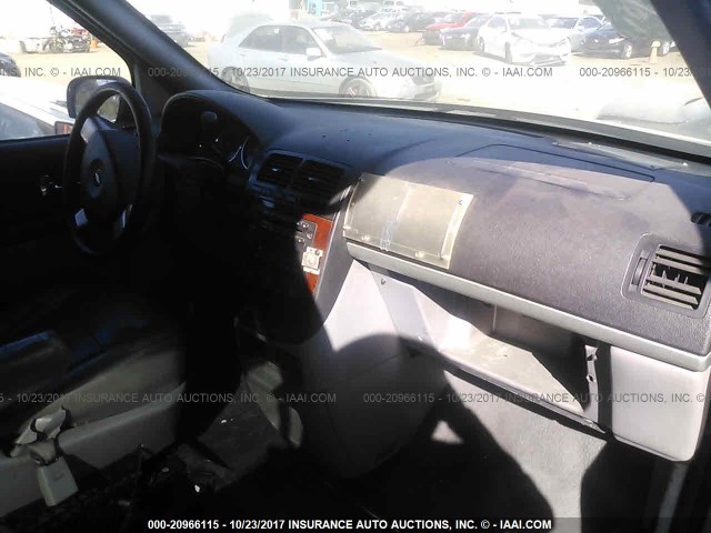 1GBDV13W78D154822 - 2008 CHEVROLET UPLANDER INCOMPLETE WHITE photo 5