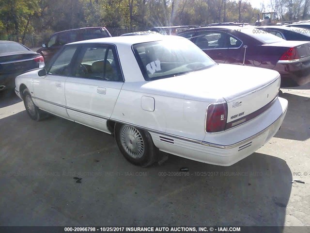 1G3CX52K9S4320899 - 1995 OLDSMOBILE 98 REGENCY ELITE WHITE photo 3