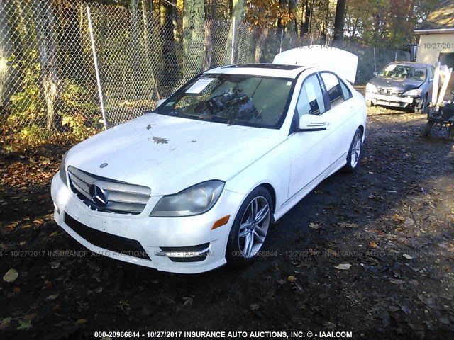 WDDGF8AB5DR258629 - 2013 MERCEDES-BENZ C 300 4MATIC WHITE photo 2