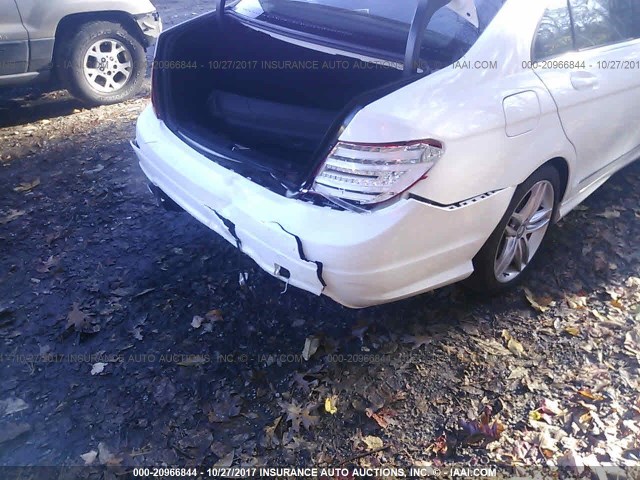 WDDGF8AB5DR258629 - 2013 MERCEDES-BENZ C 300 4MATIC WHITE photo 6