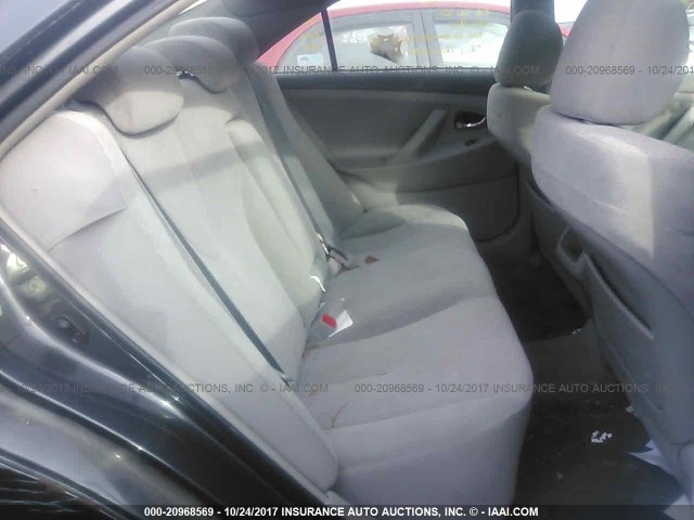 4T4BF3EK5BR123177 - 2011 TOYOTA CAMRY SE/LE/XLE ნაცრისფერი ფოტო 8