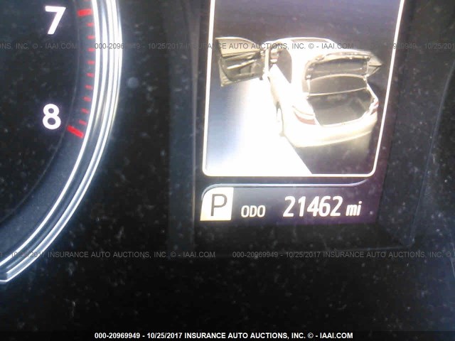 4T1BF1FK4HU328477 - 2017 TOYOTA CAMRY LE/XLE/SE/XSE ვერცხლისფერი ფოტო 7