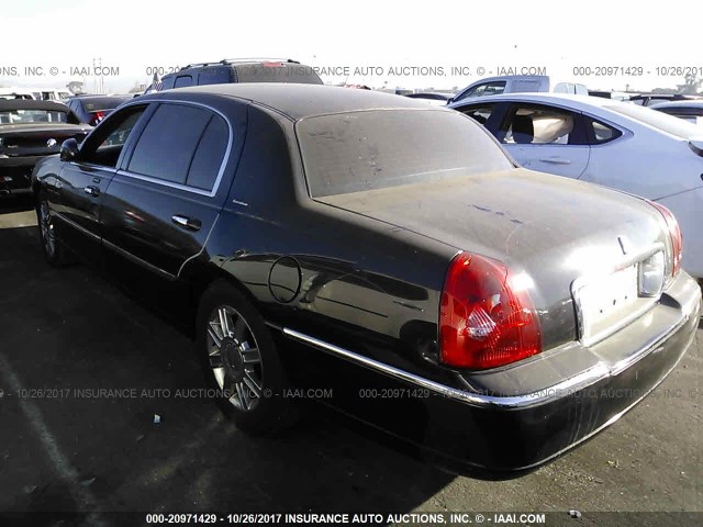 1LNHM84W07Y627406 - 2007 LINCOLN TOWN CAR EXECUTIVE L BLACK photo 3