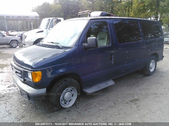 1FMRE11W84HB25090 - 2004 FORD ECONOLINE E150 WAGON BLUE photo 2