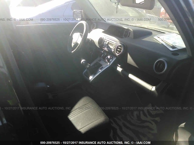 JTLZE4FE2A1106615 - 2010 TOYOTA SCION XB BLACK photo 5